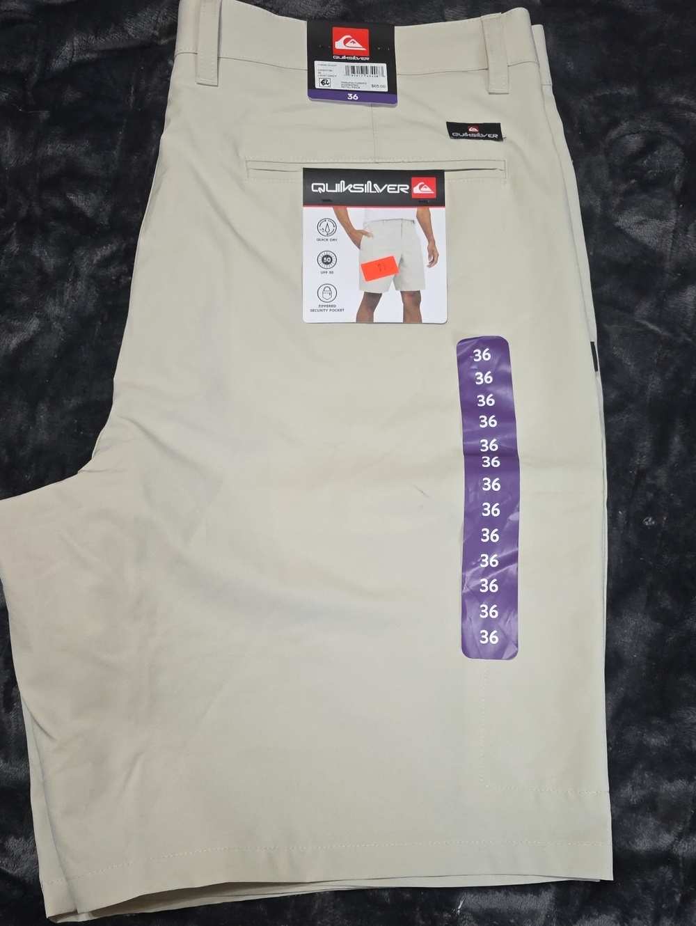 Quiksilver Men’s Khaki Flat Front Shorts